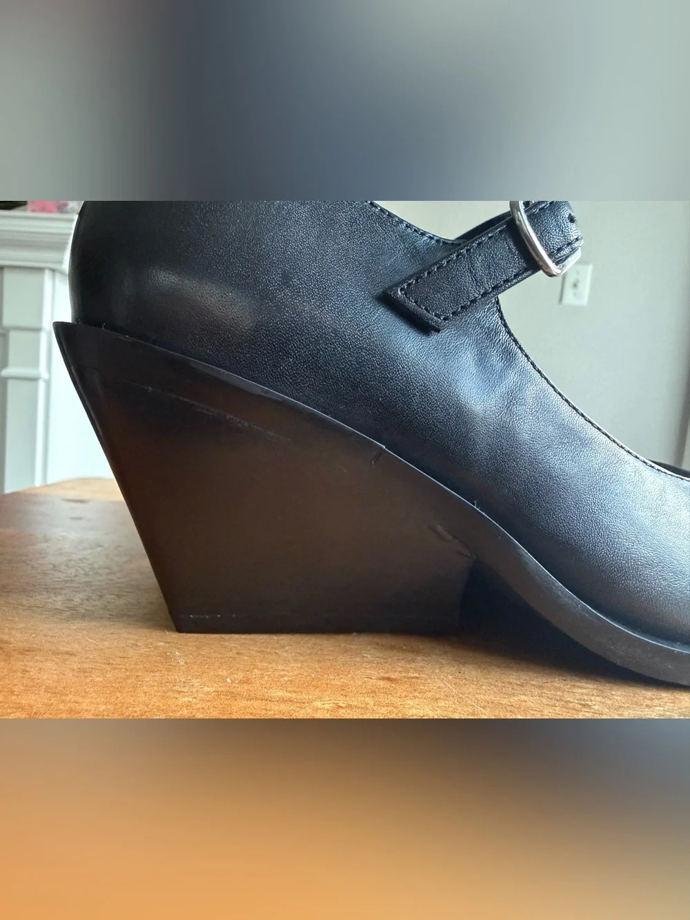 Seychelles Sparks Genuine Leather Wedge Mary Jane Pumps Size 6.5